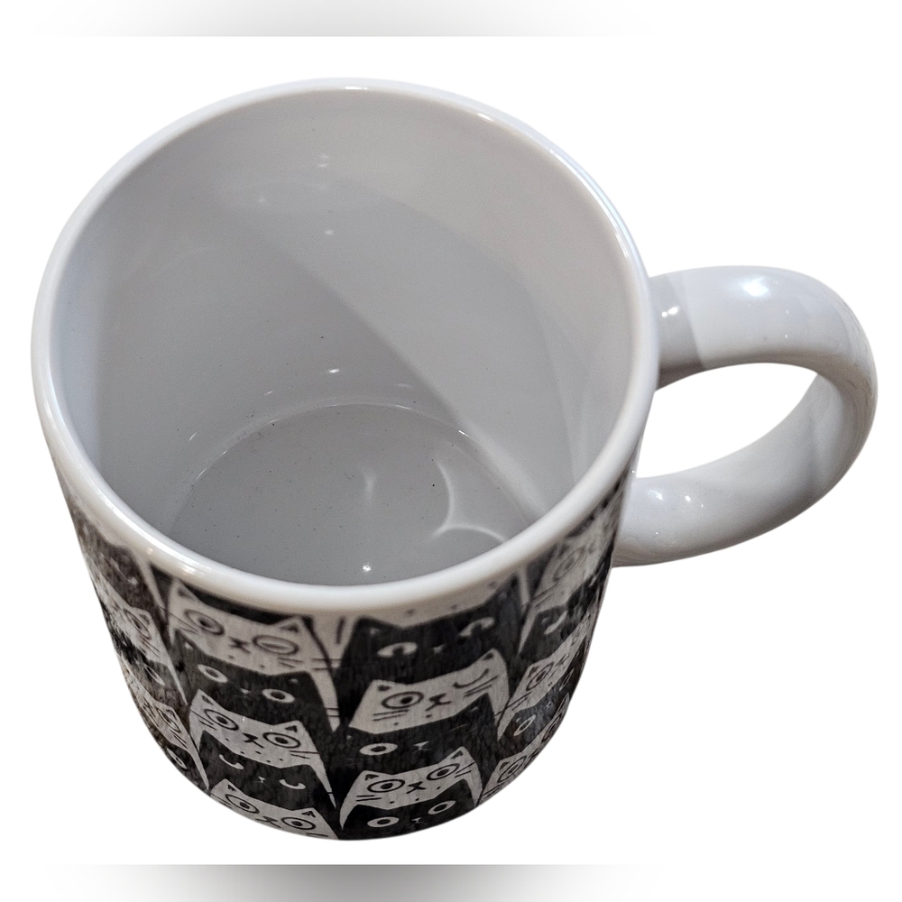 Cat Coffee Mug 11oz, Double Sided " It's Fine Everything Is Fine" New, No Tags - Picture 3 of 4
